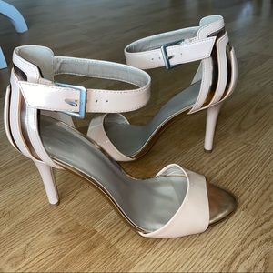 Ankle strap heel